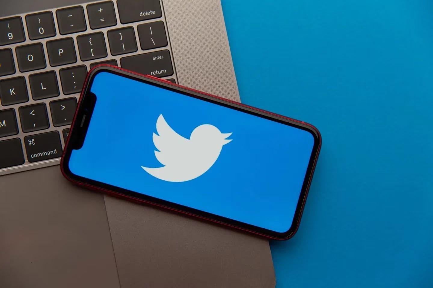 Reportan problemas en la red social Twitter y las quejas no faltaron