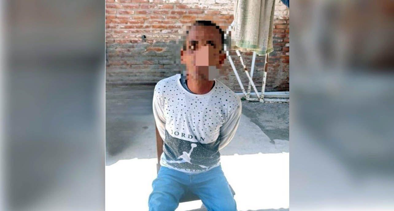 Un peligroso arrebatador fue atrapado cuando huiacutea con un celular robado