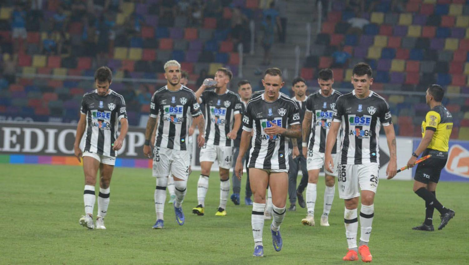 Central Coacuterdoba cayoacute ante Belgrano en el cierre del partido