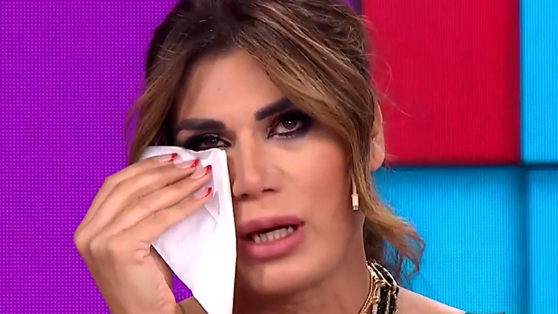 VIDEO  Chats sexuales- duro descargo de Flor de la V por el caso Fede Bal