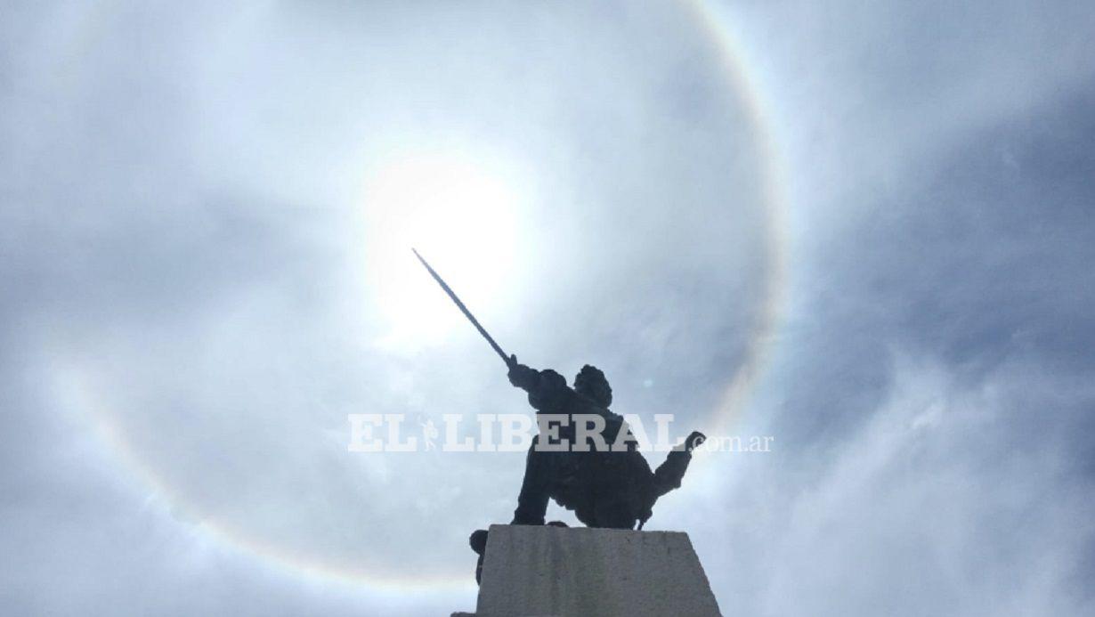 Espectaacuteculo en el cielo- un halo solar sorprendioacute a los santiaguentildeos