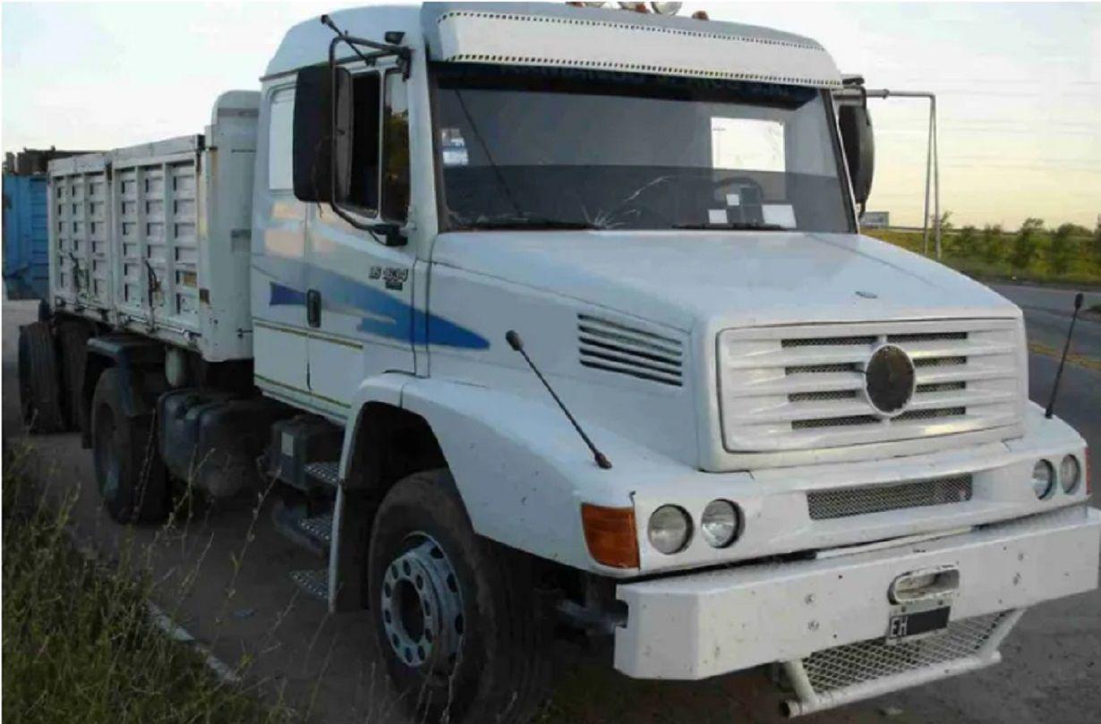 Terrible tragedia- un ciclista murioacute aplastado por un camioacuten de soda
