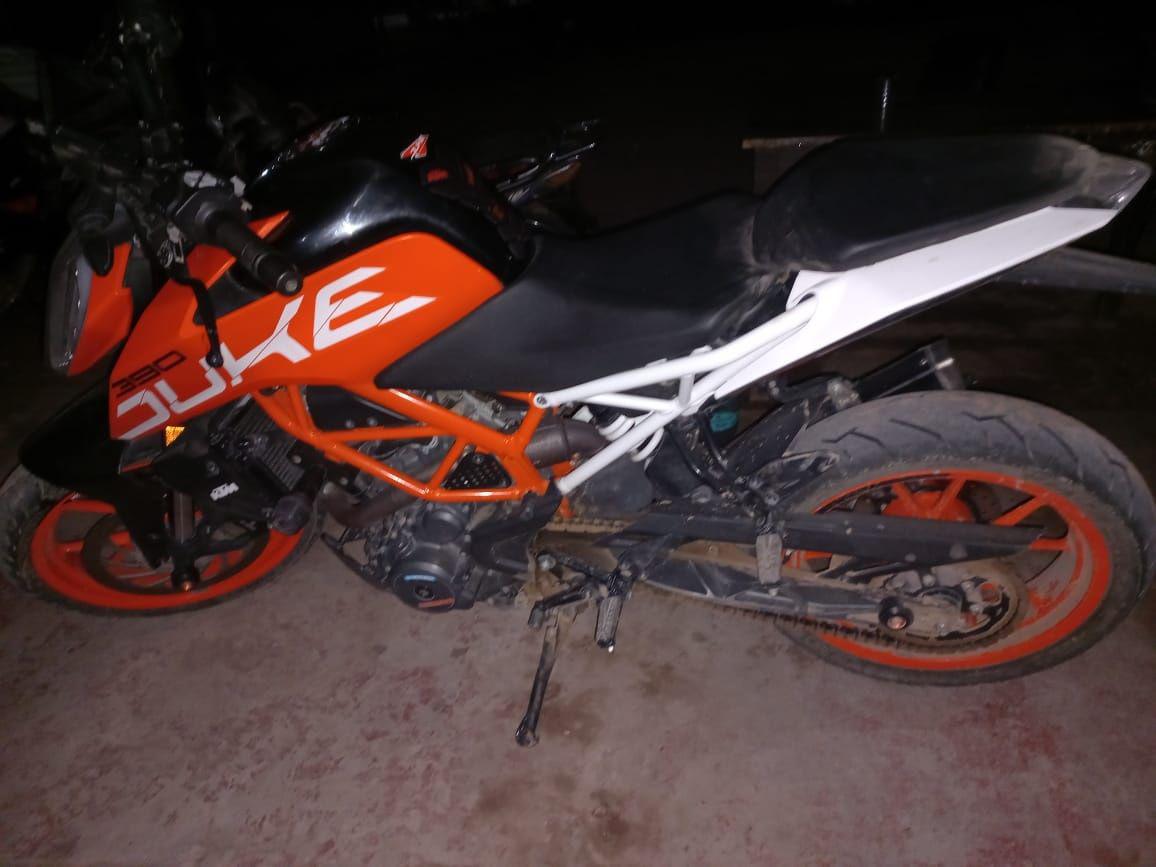 Encuentran abandonada una moto que habiacutea sido robada- cuesta maacutes de 2 millones de pesos