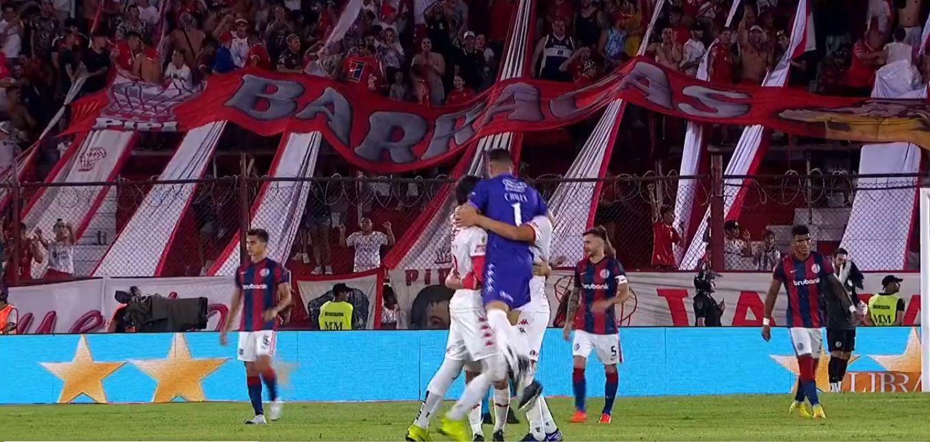 Huracaacuten y San Lorenzo empataron en medio de un claacutesico caliente y a los agarrones