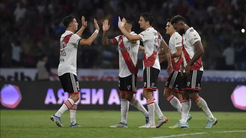 River en Santiago- el historial positivo del Millonario en el Estadio Uacutenico