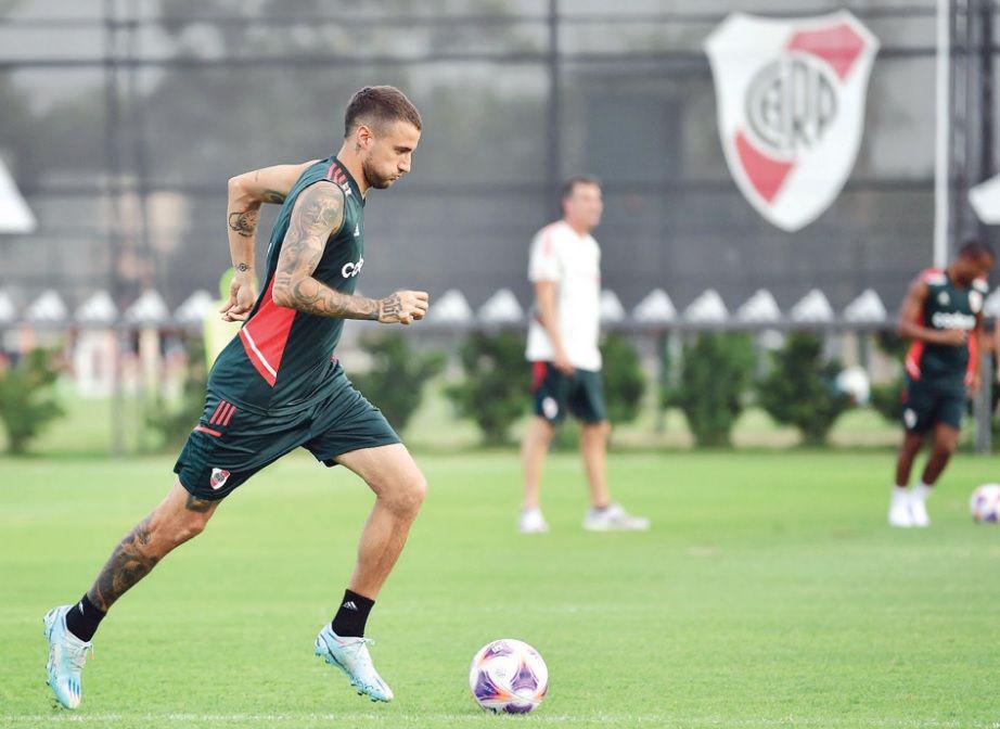 A ESPERAR Mammana sólo jugó ante Central Córdoba hace un mes