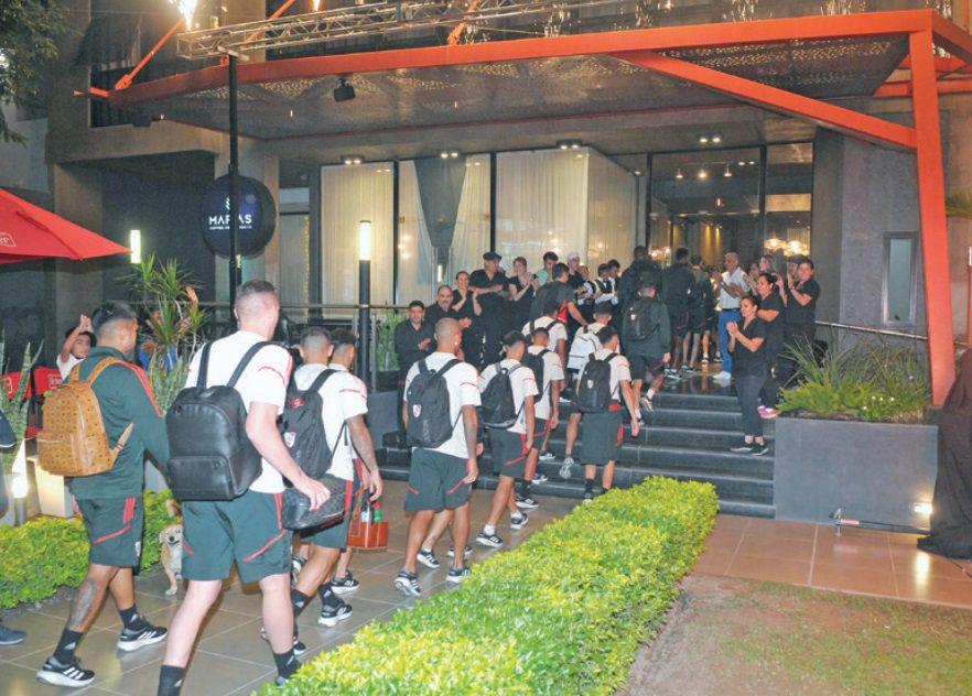 INGRESO El plantel se aloja en un hotel de La Banda