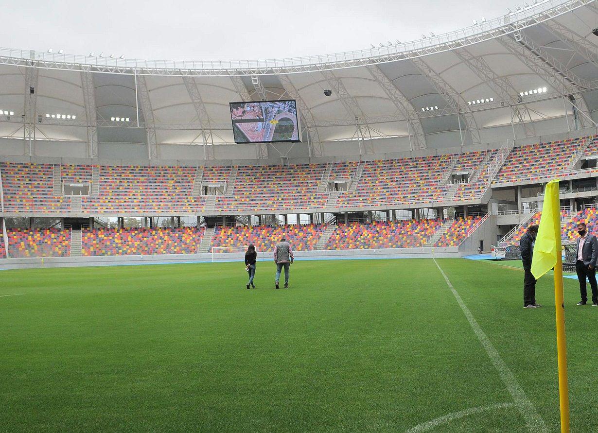 El Estadio Uacutenico Madre de Ciudades se agranda para recibir a la Seleccioacuten Argentina