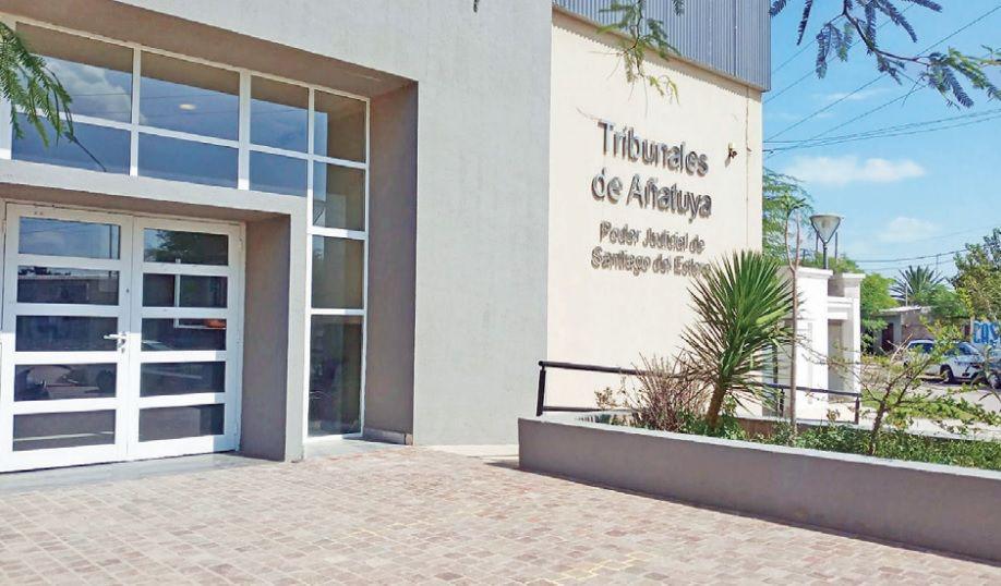 Horror en Palo Negro- presa por acuchillar a su hijo de 18 antildeos que sufre retraso madurativo