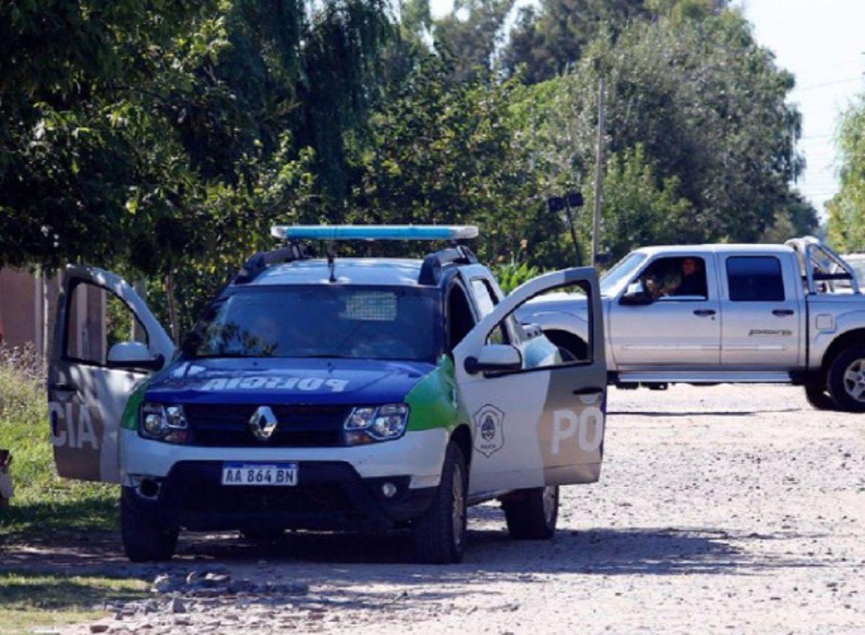 Brutal intento de femicidio- arrastroacute a su pareja hasta una zanja y le hundioacute la cabeza en el agua varias veces