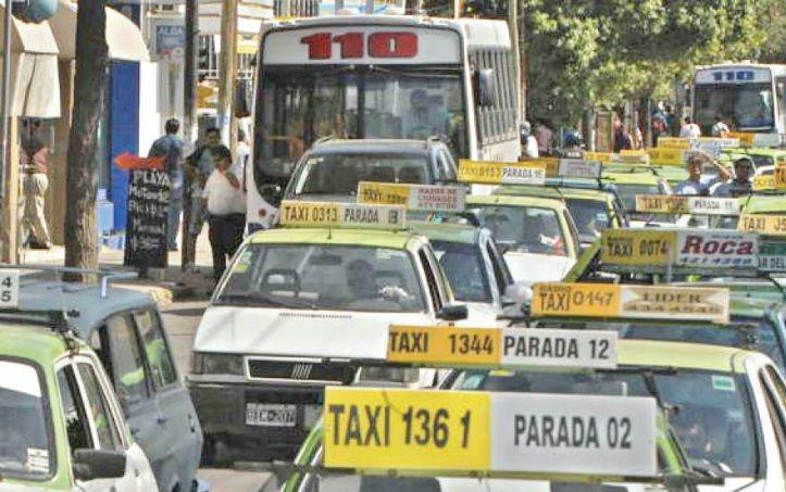 DIÁLOGO Los ediles escuchar�n los argumentos de los taxistas que plantean una suba del 100-en-porciento- en las tarifas
