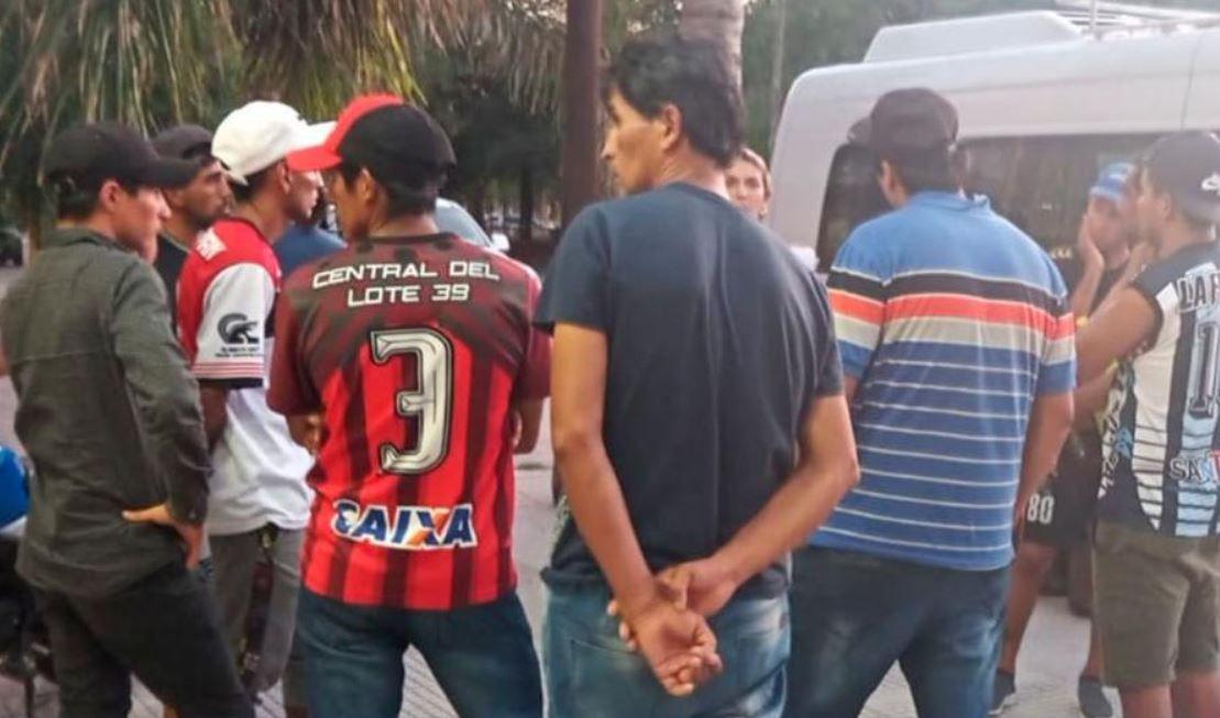 Rescatan a 12 santiaguentildeos que eran explotados en la cosecha de cebolla