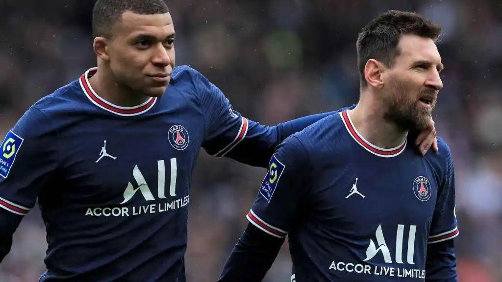 Paris Saint-Germain con Lionel Messi y Kylian Mbbapeacute recibe al Rennes
