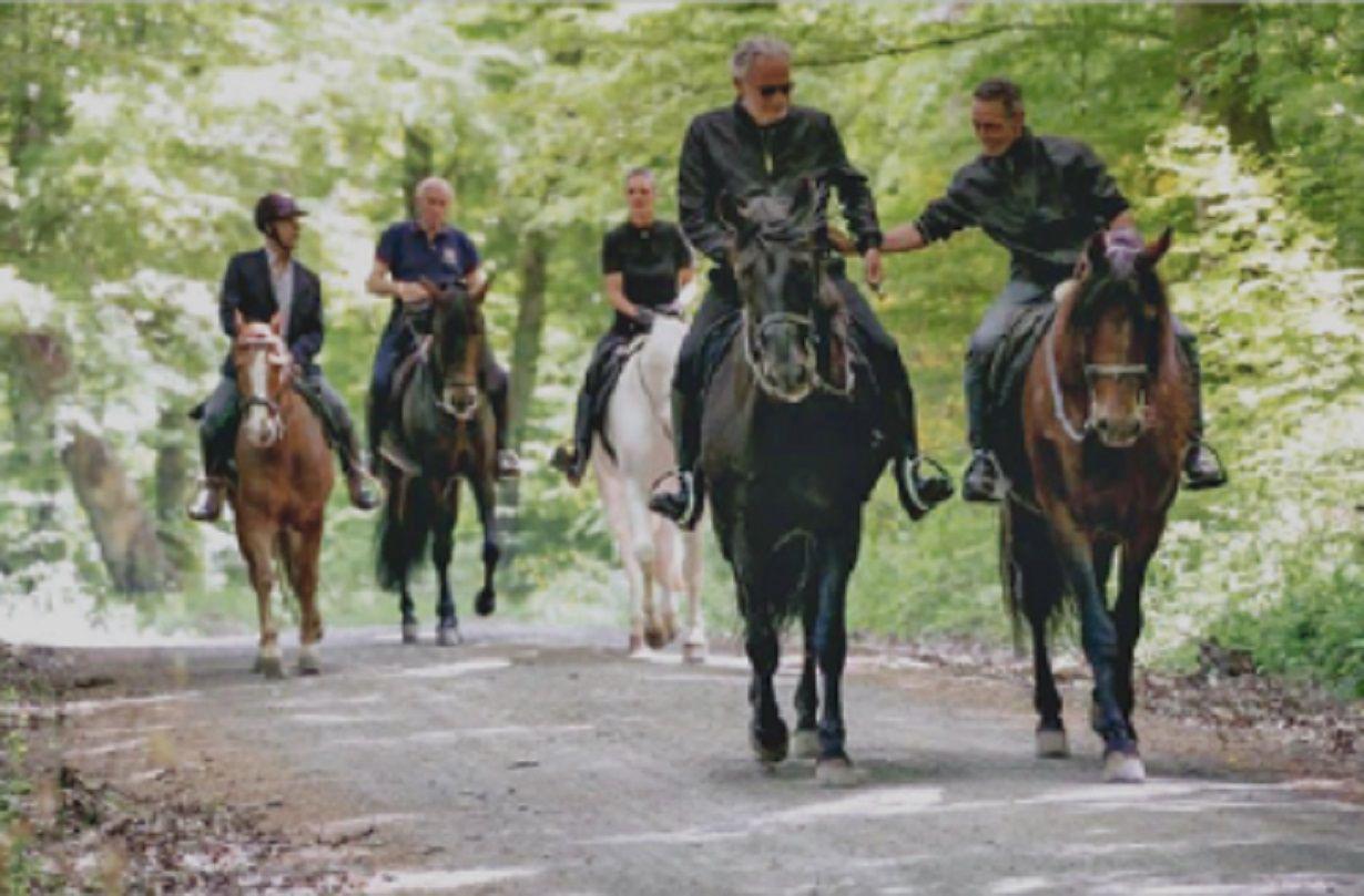 Para comprender la esencia de la canción italiana hay que comprender sus raíces dijo Andrea Bocelli