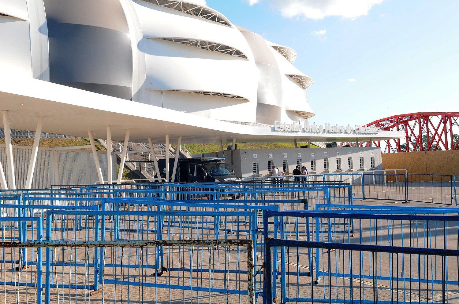 Las puertas del estadio se abriraacuten el martes a las 1530