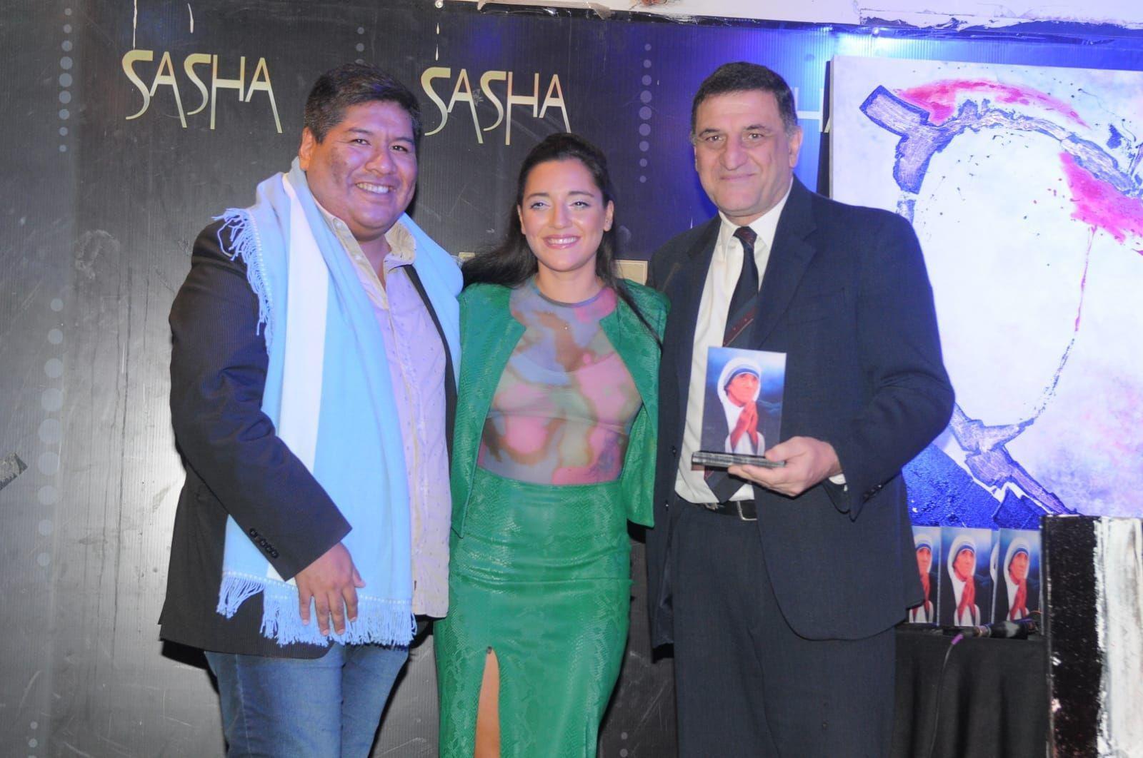 EL LIBERAL recibioacute el premio Madre Teresa por su responsabilidad social