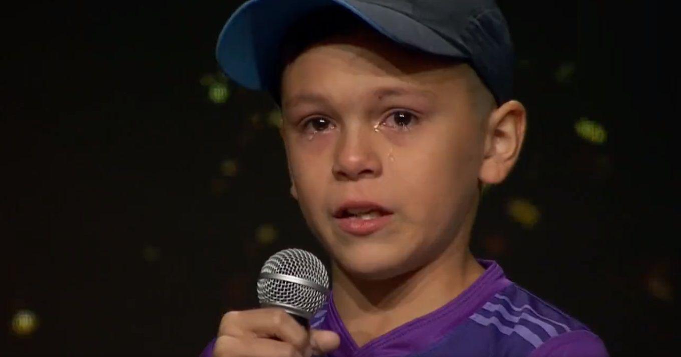 VIDEO  Joseacute el hincha saltentildeo que emocionoacute a todos durante el mundial dijo presente en el homenaje a la Seleccioacuten