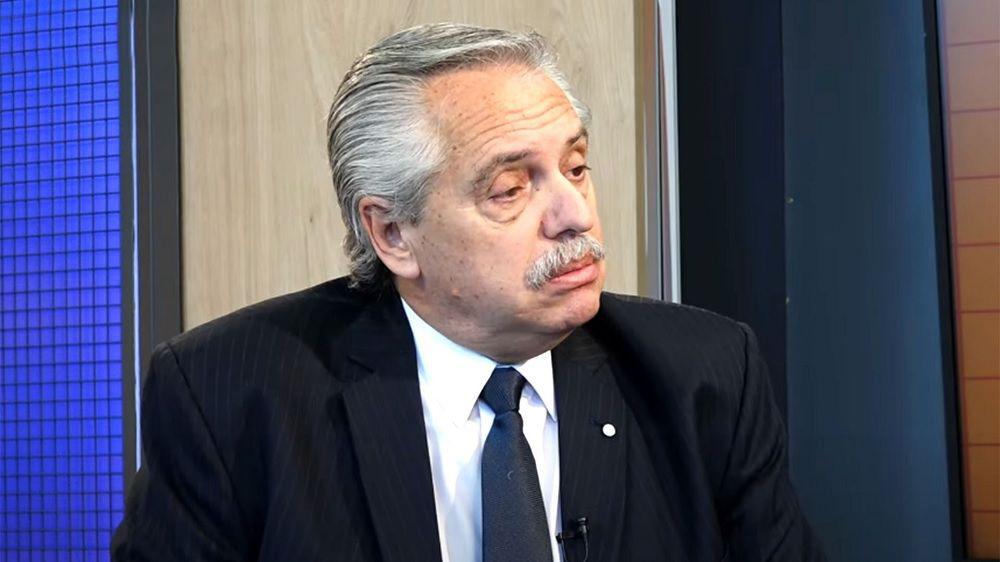 Alberto Fernaacutendez sobre Milei- ldquoClaramente es una amenaza a la democraciardquo