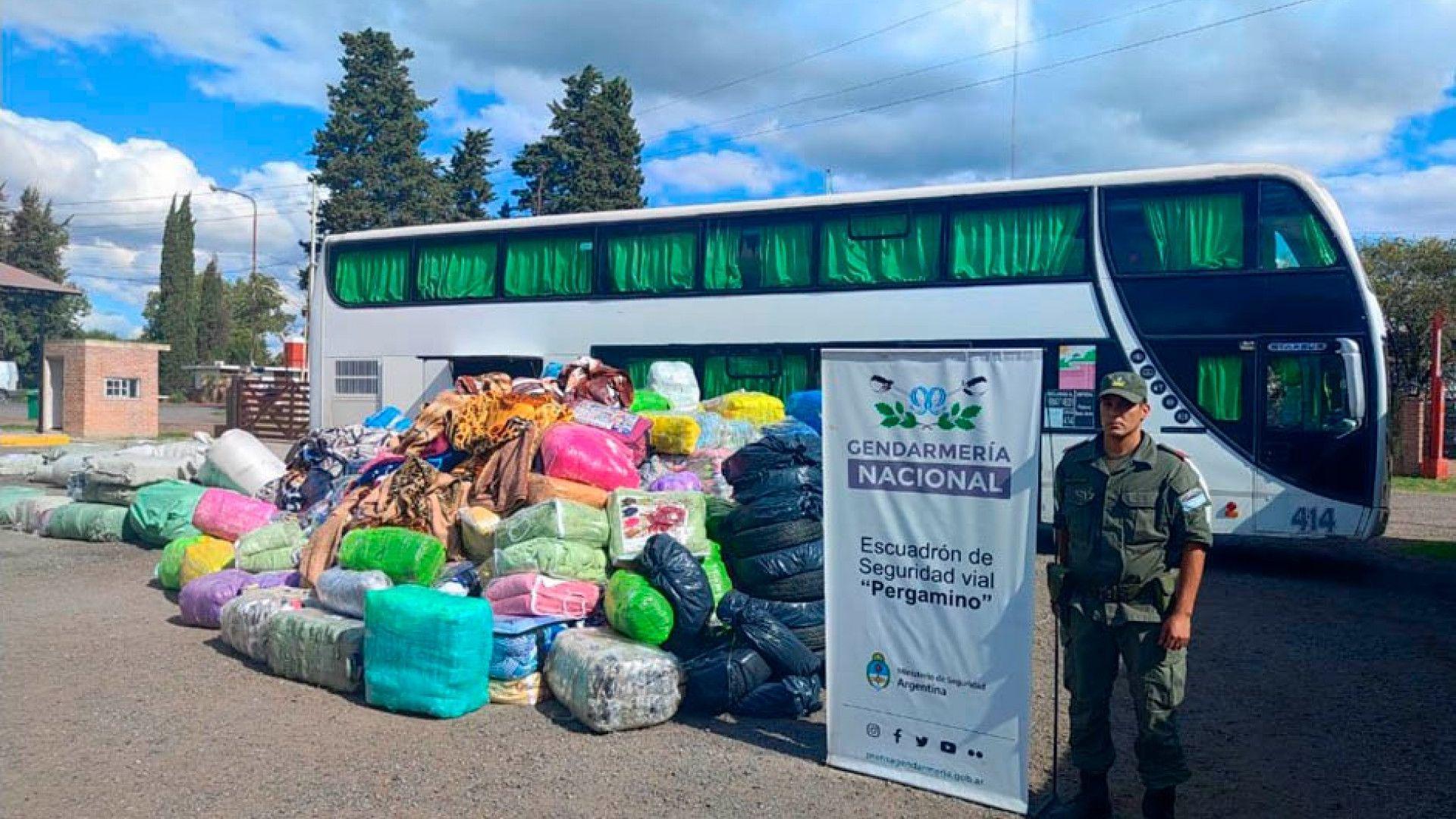 Gendarmeriacutea decomisoacute mercaderiacutea de contrabando valuada en 31 millones de pesos