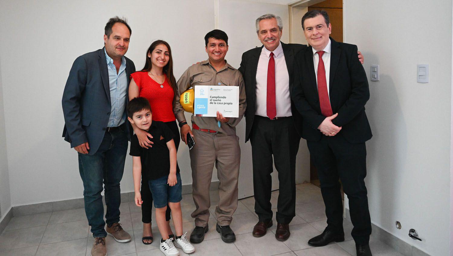 Alberto indicoacute que las recetas de la oposicioacuten ante los problemas son hacer maacutes difiacutecil la vida de la gente