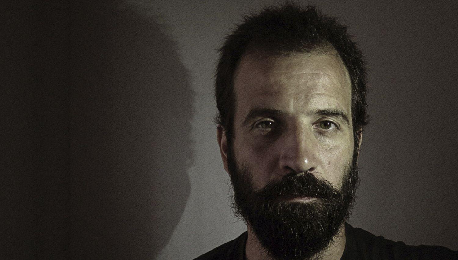 Carlos Aacutelvarez brinda sus ldquoImpresiones sobre Abel Fleuryrdquo de una manera innovadora