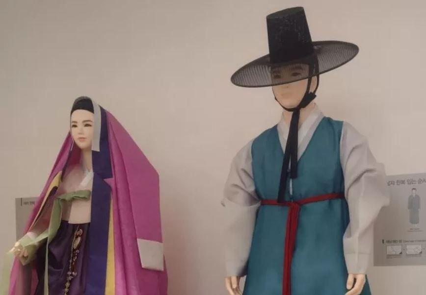 La noche de las Embajadas 2023- cuaacutendo es y queacute lugares visitar