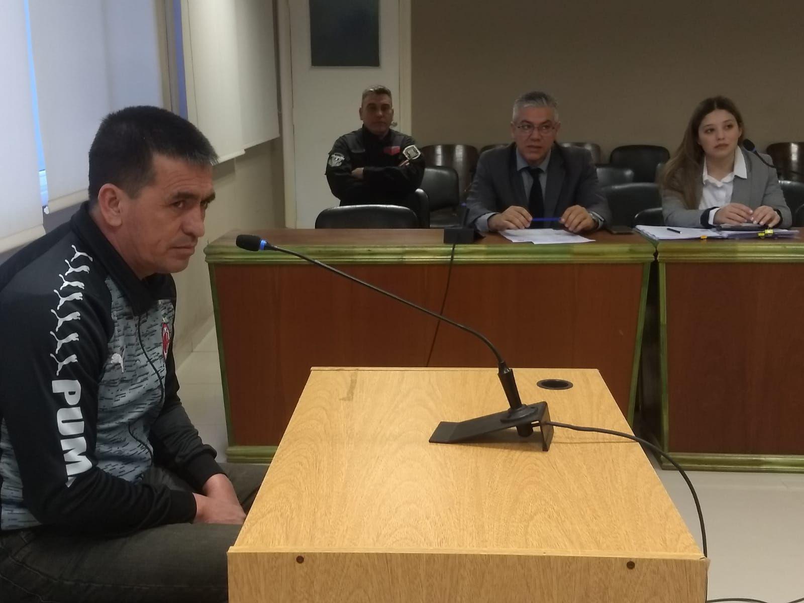 Comenzoacute el juicio a Rino Garnica por el doble femicidio de Los Juriacutees