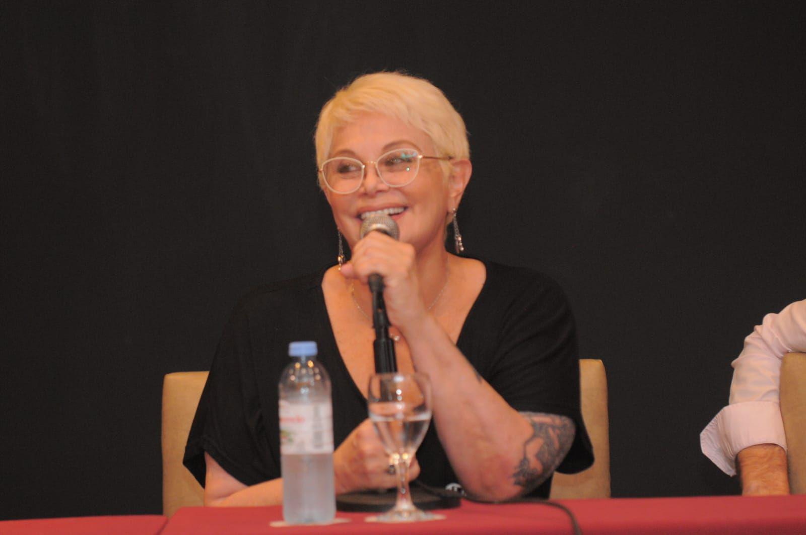 Bienvenida a Carmen Barbieri Lito Vitale y a Baglietto en el Amerian Carlos V de Las Termas