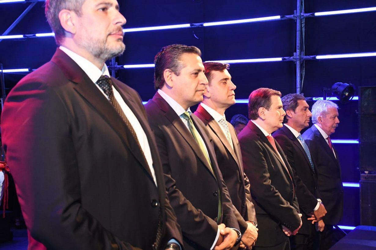 Zamora encabezoacute la inauguracioacuten de la temporada 2023 en Las Termas