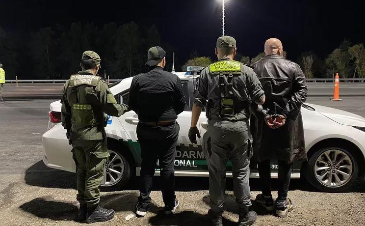 Quieacutenes son los asesores del Senado y Diputados que fueron detenidos con casi 100 pastillas de eacutextasis