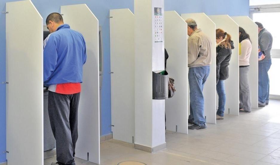 Se completa el pago a jubilados y beneficiarios de Asignaciones