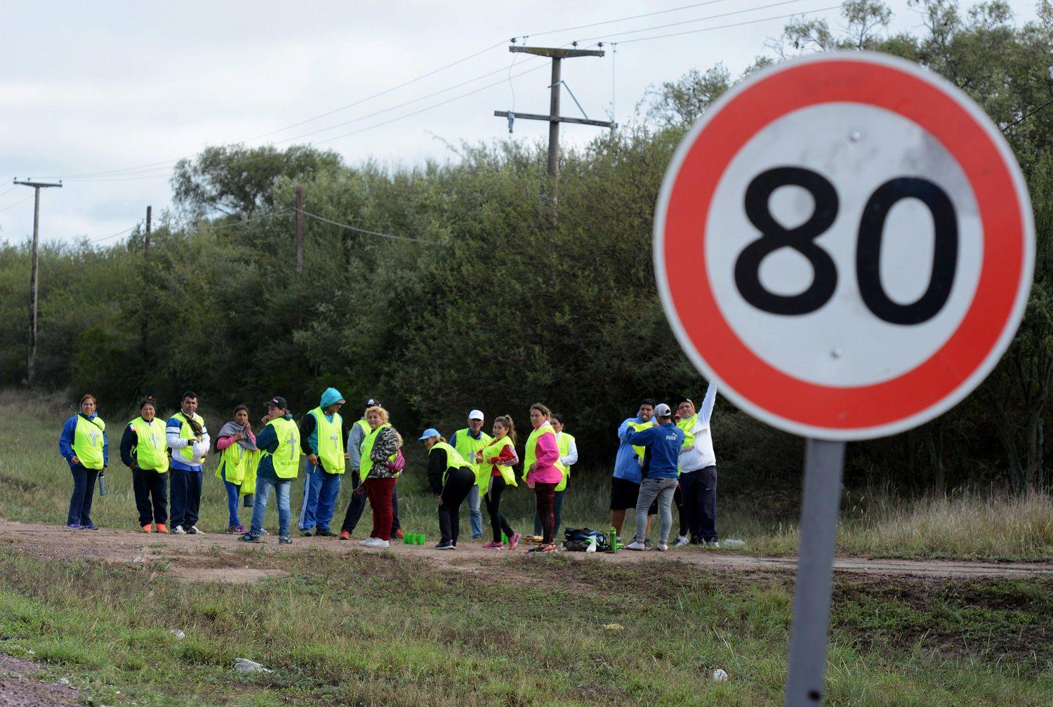 Precaucioacuten en la Ruta 34 por la peregrinacioacuten de fieles de Mailiacuten