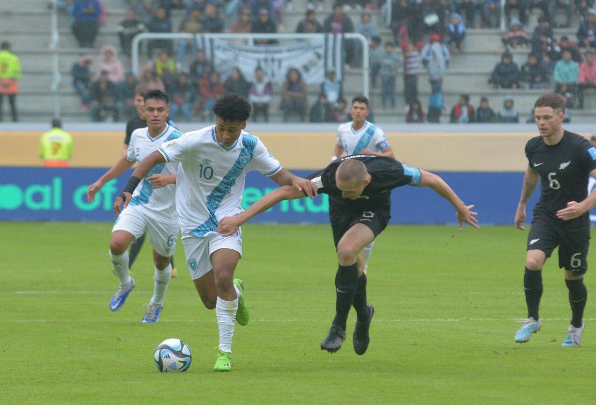 Nueva Zelanda vencioacute a Guatemala en el inicio del Mundial