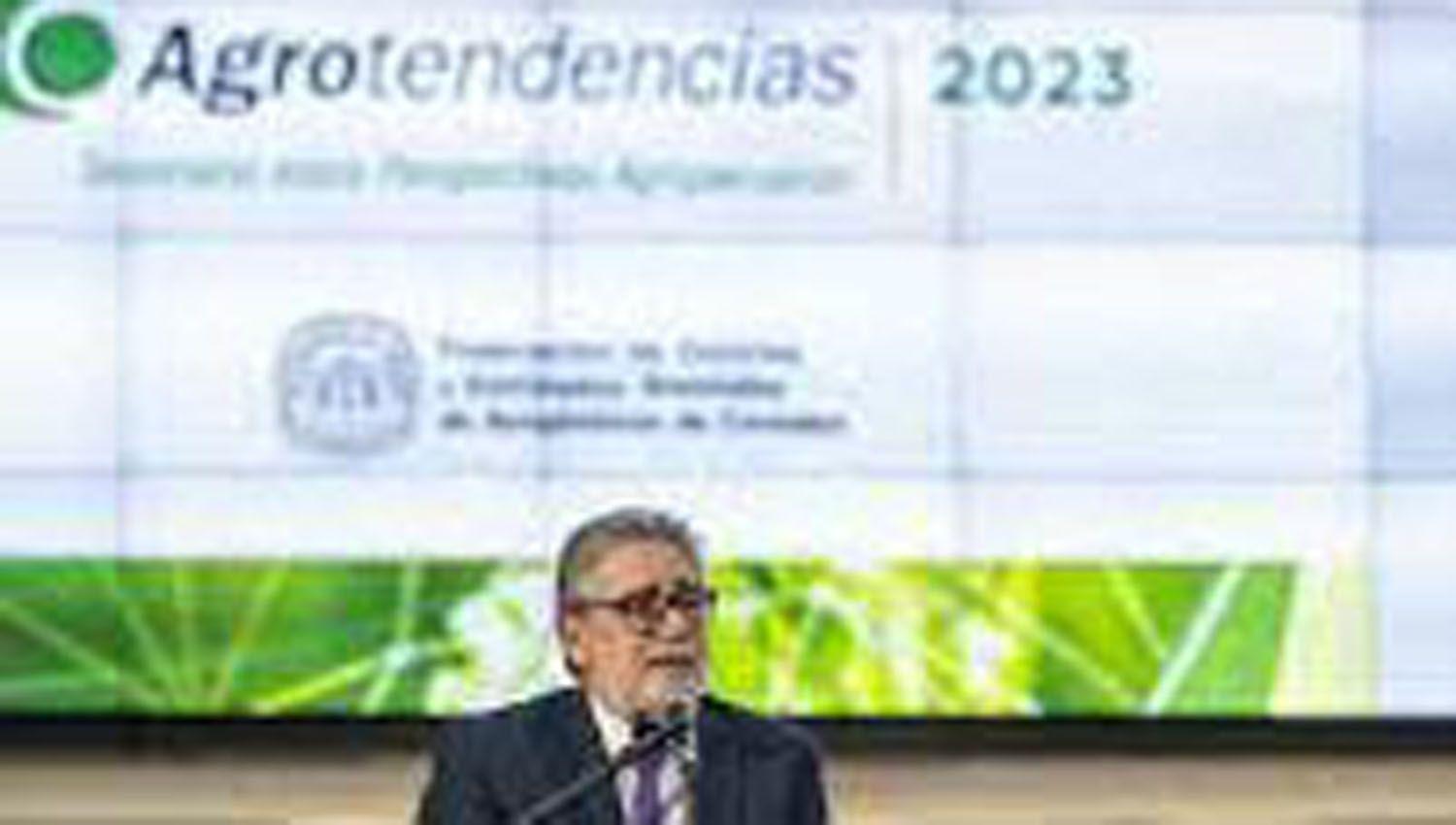 Enrique Szewach- No han podido despejar la expectativa de devaluacioacuten por eso estamos en el peor de los mundos