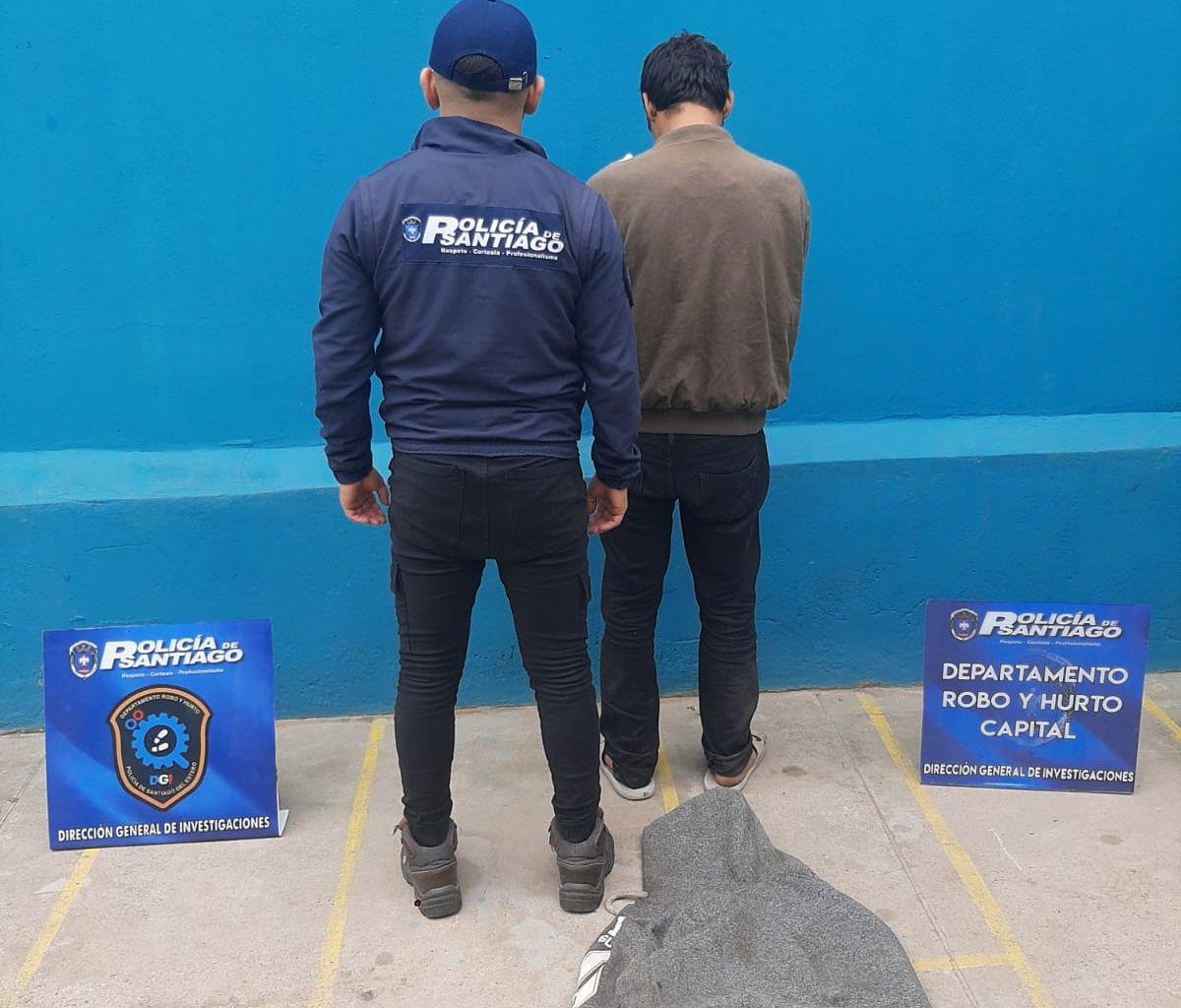 Cayoacute un joven luego de entrar a robar en un comercio en pleno centro