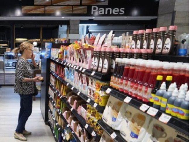 Indican que crecioacute el consumo con tarjetas de creacutedito en supermercados