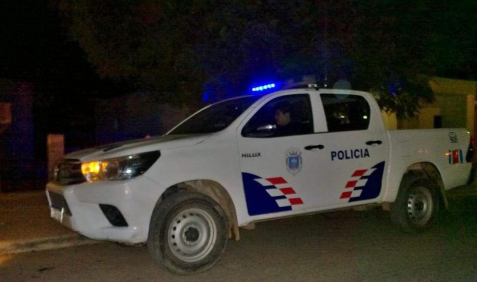 Un taxista se descompensoacute cuando manejaba chocoacute dos autos y volcoacute