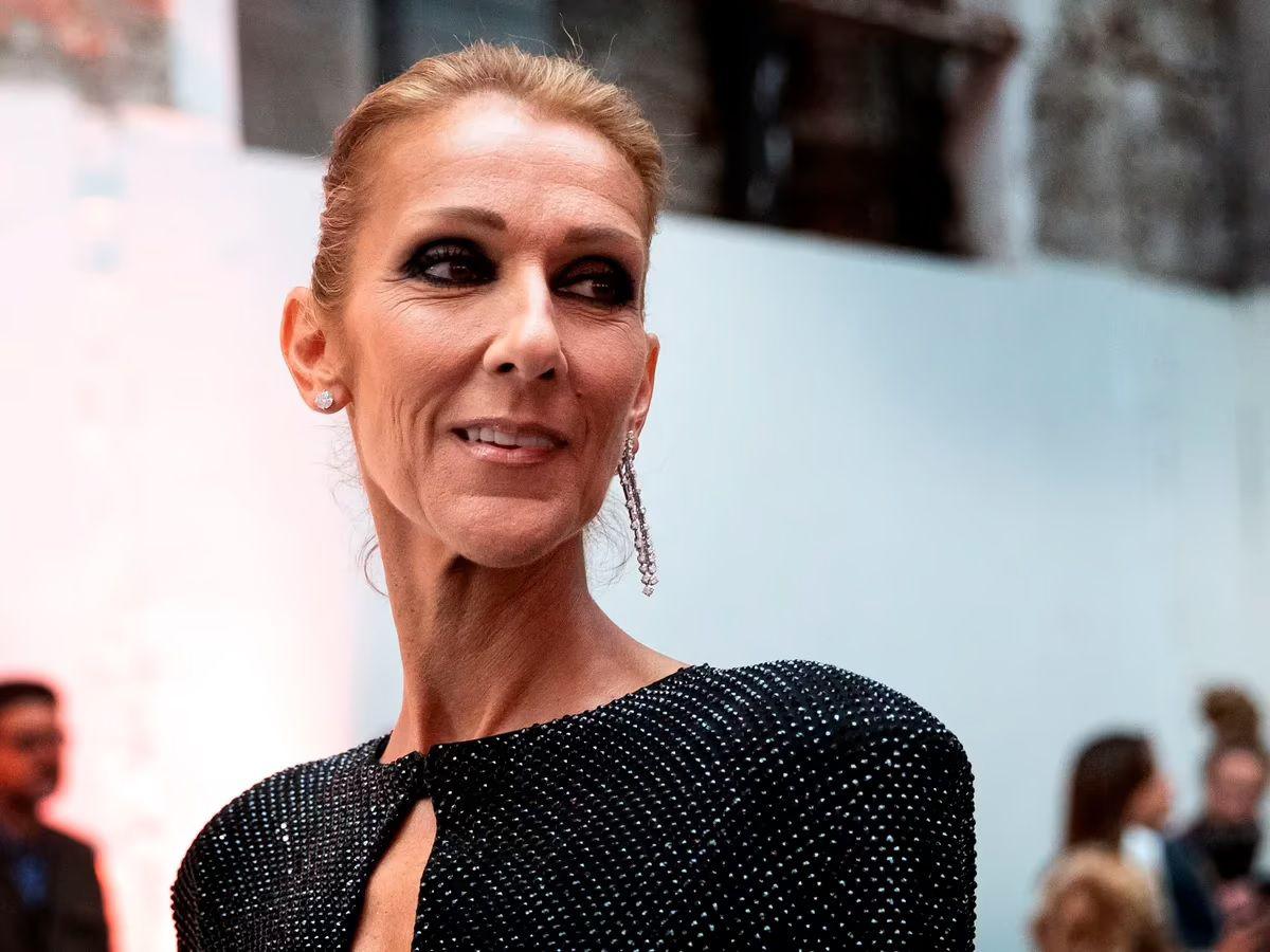 Extrantildea enfermedad obliga a Ceacuteline Dion a cancelar su gira mundial