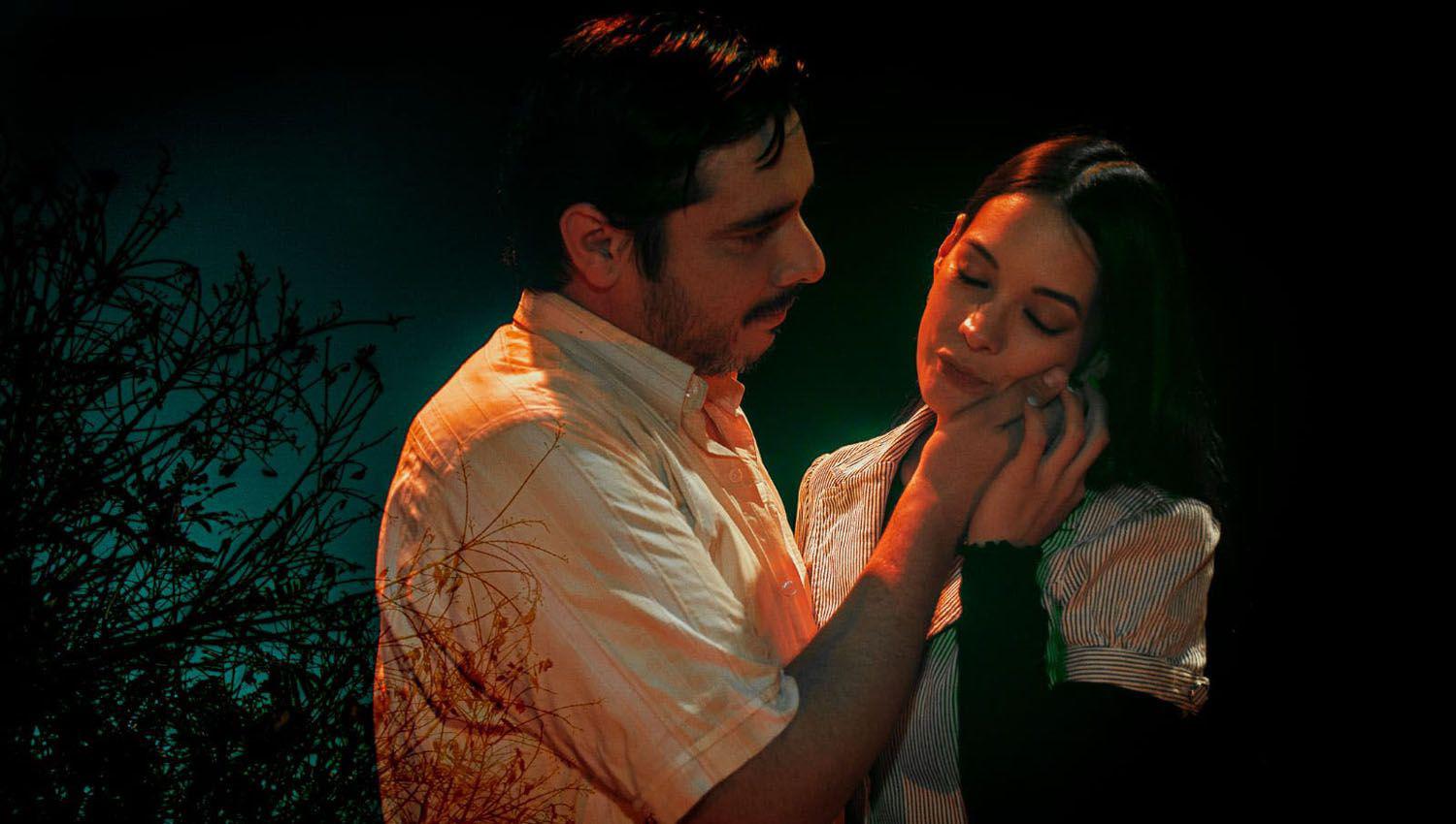 La obra CERCA comienza a decir adioacutes en Santiago