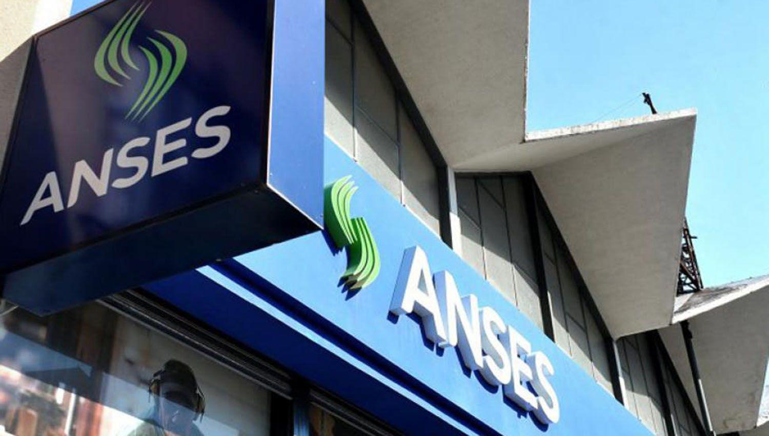 Hoy pagan Pensiones No Contributivas a titulares con aumento 2092-en-porciento-