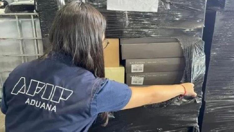 Controlan un camioacuten que transportaba cal pero en realidad llevaba algo maacutes