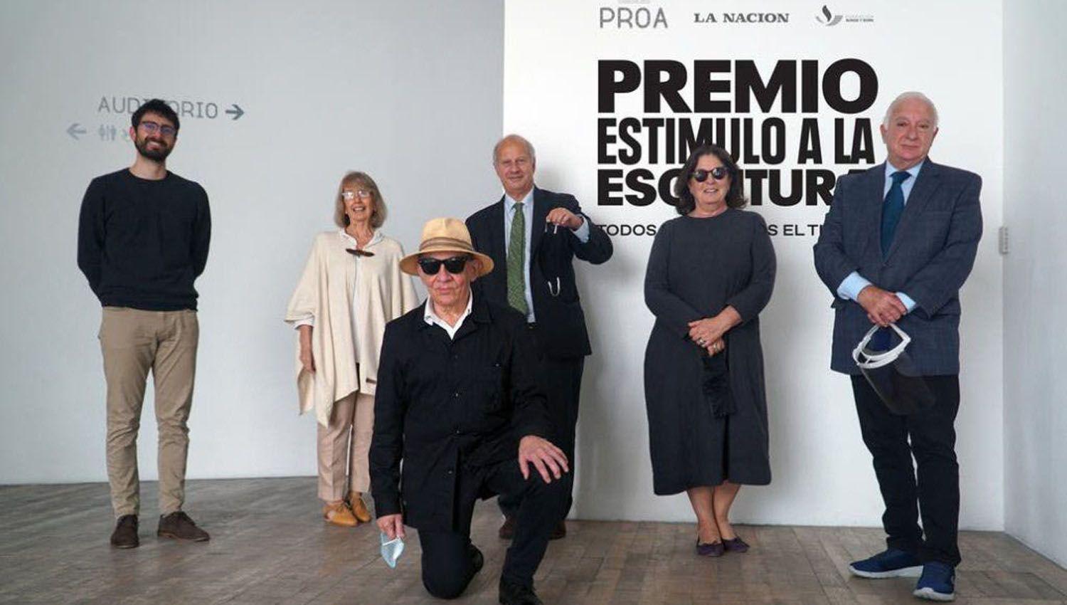 Lanzan concurso para apoyar a autoras y autores joacutevenes