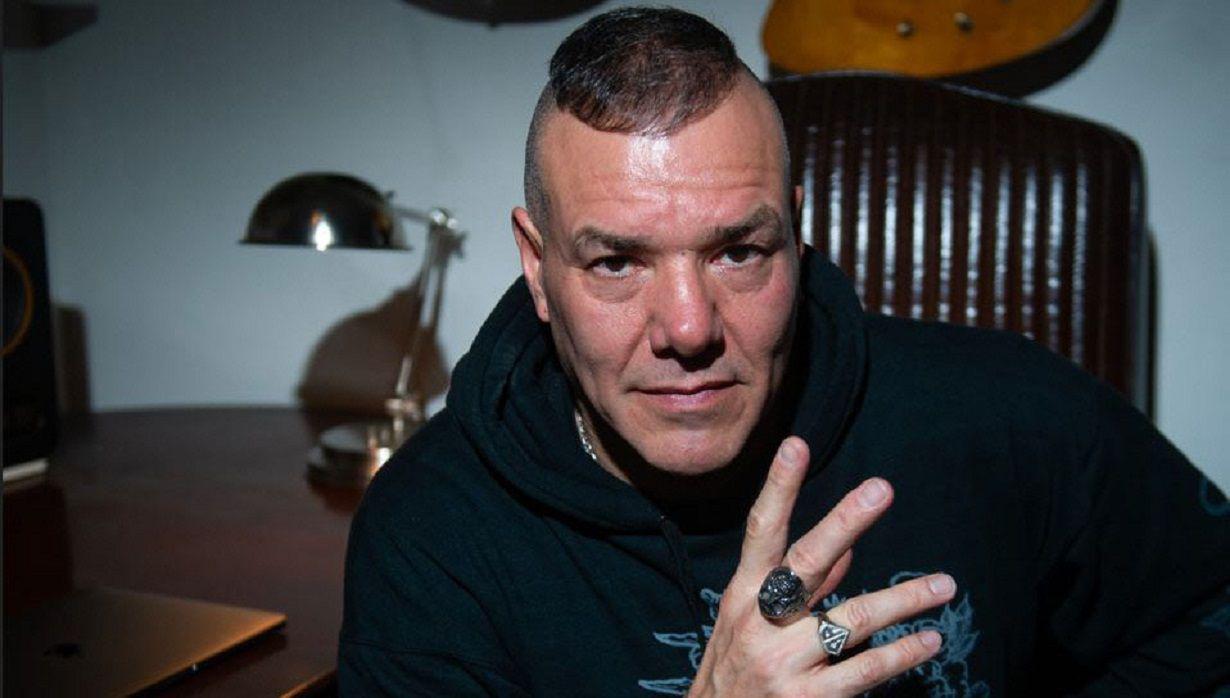 Al cantante de Catupecu le pasa lo inesperado