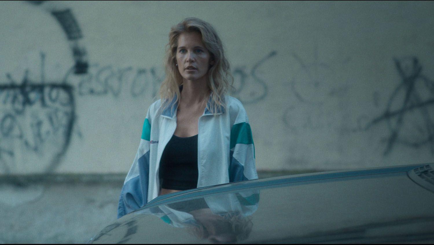 Liz Solari se casoacute con un futbolista y le reveloacute a EL LIBERAL lo que le sucede en la serie ldquoBarrabravardquo