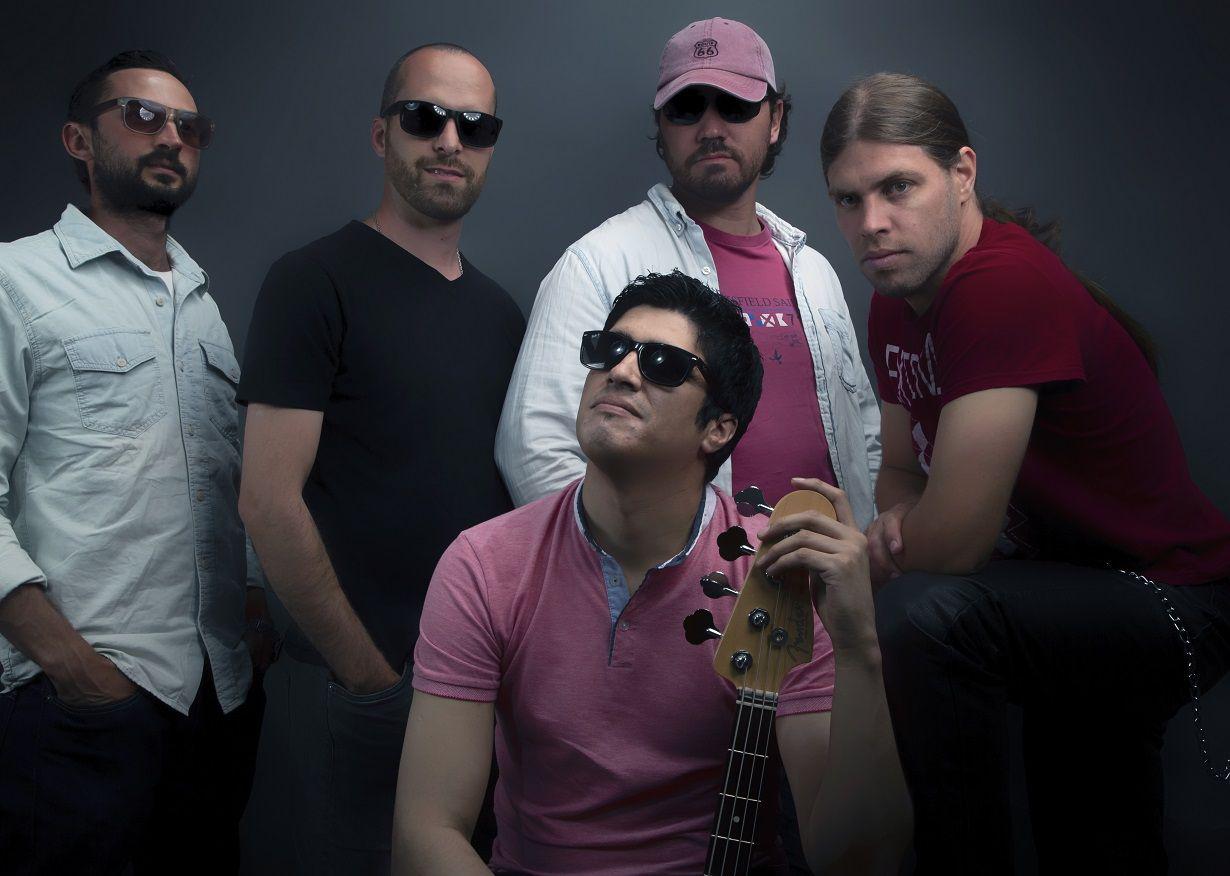 Aldea 353 desde Uruguay asoma la banda que ya suena fuera de su propia aldea y con temas propios