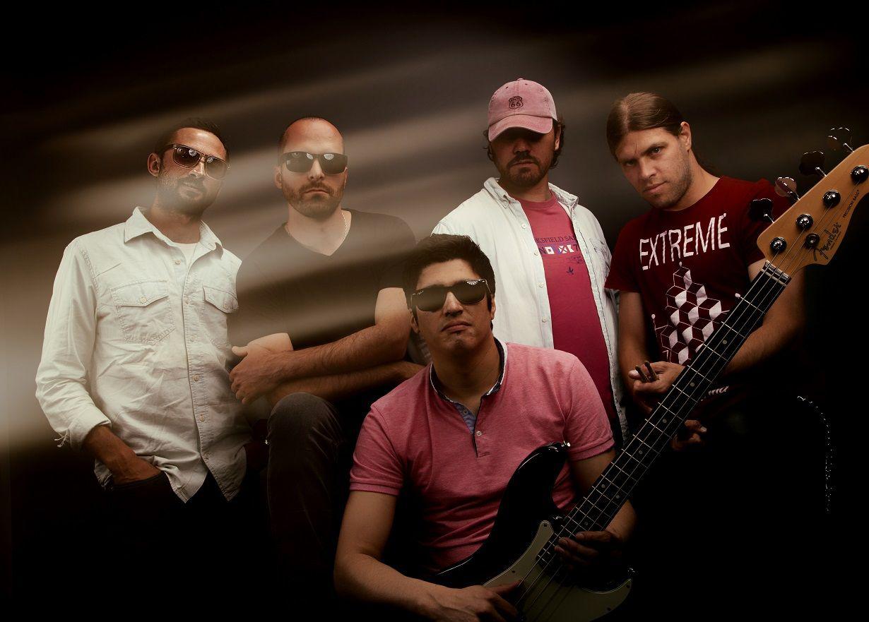 Aldea 353 desde Uruguay asoma la banda que ya suena fuera de su propia aldea y con temas propios