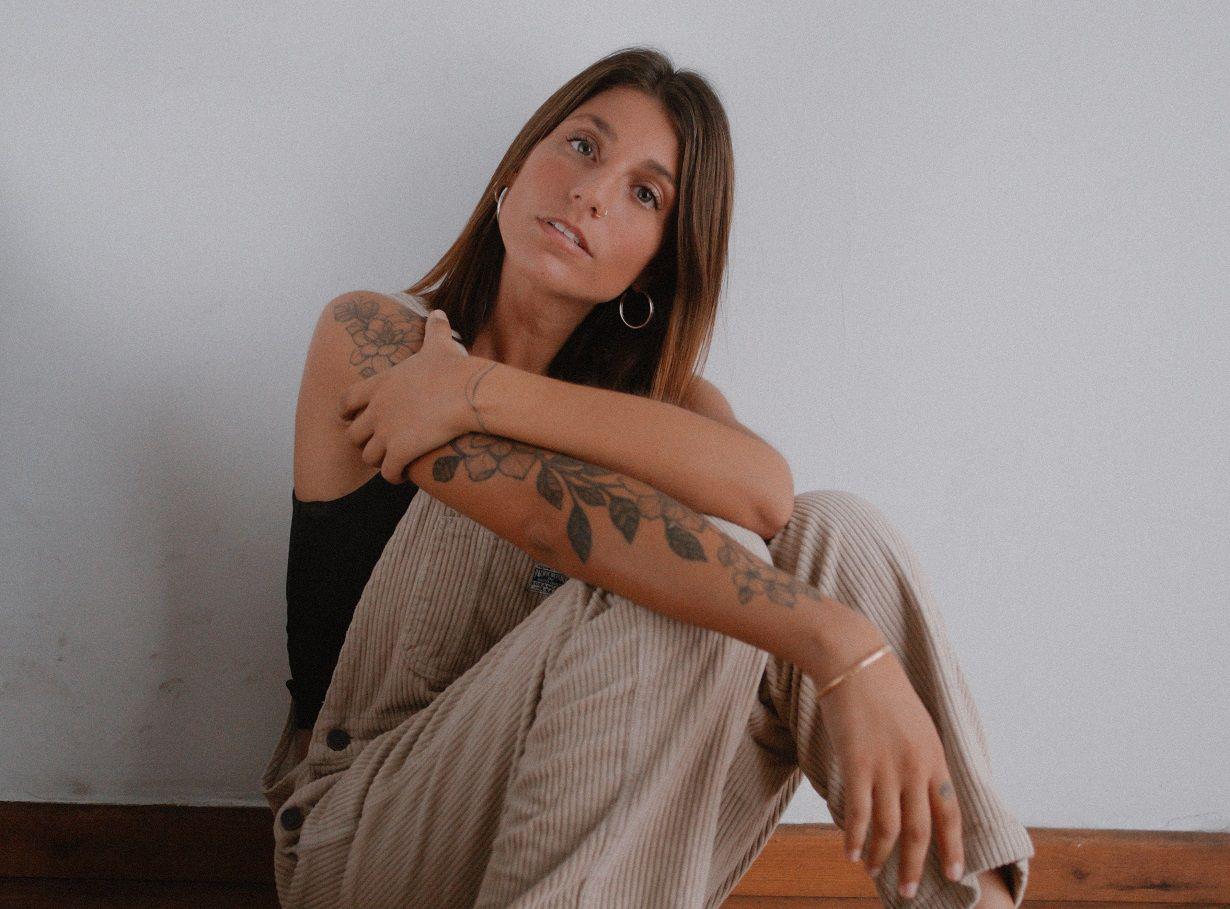 Nuria Saba cantante peruana a EL LIBERAL- ldquoMe voyrdquo es una despedida con tristeza profunda tristeza pero sin rencorrdquo