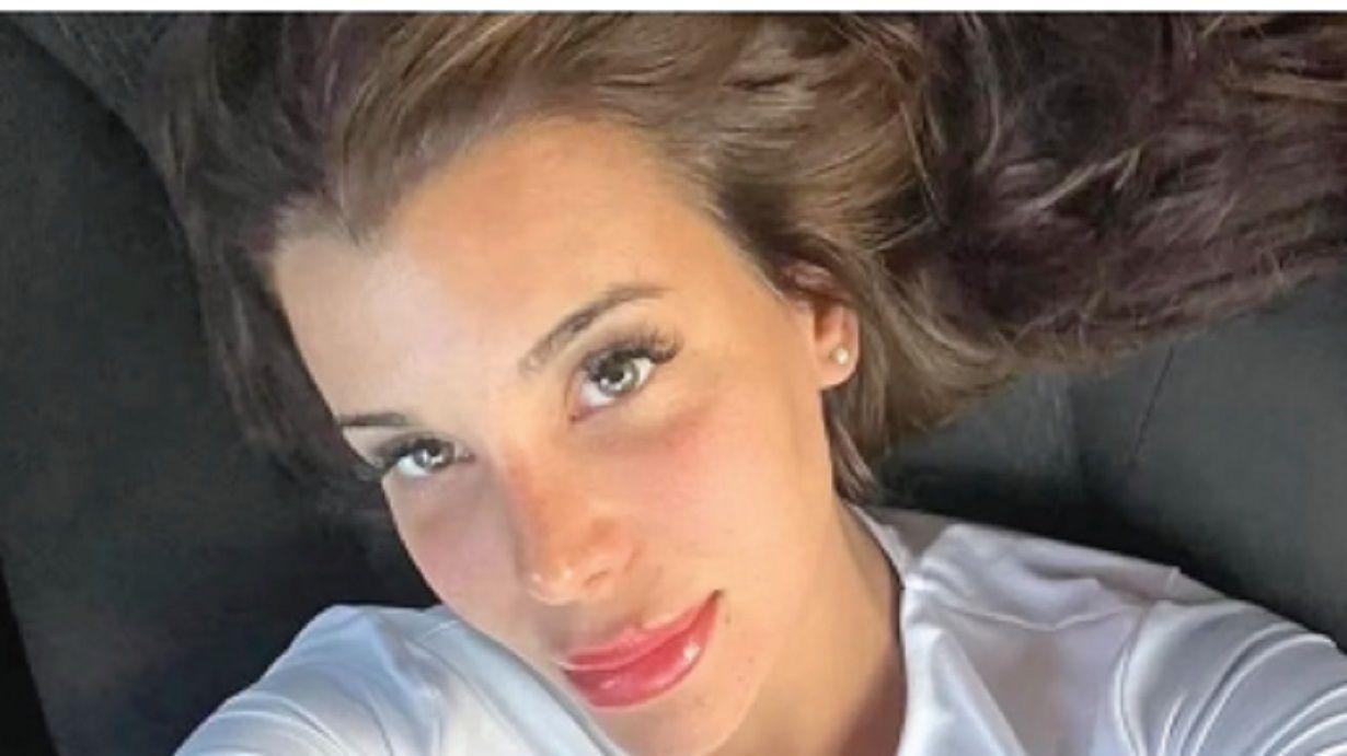 Charlotte Caniggia en el quiroacutefano hacieacutendose una cirugiacutea esteacutetica