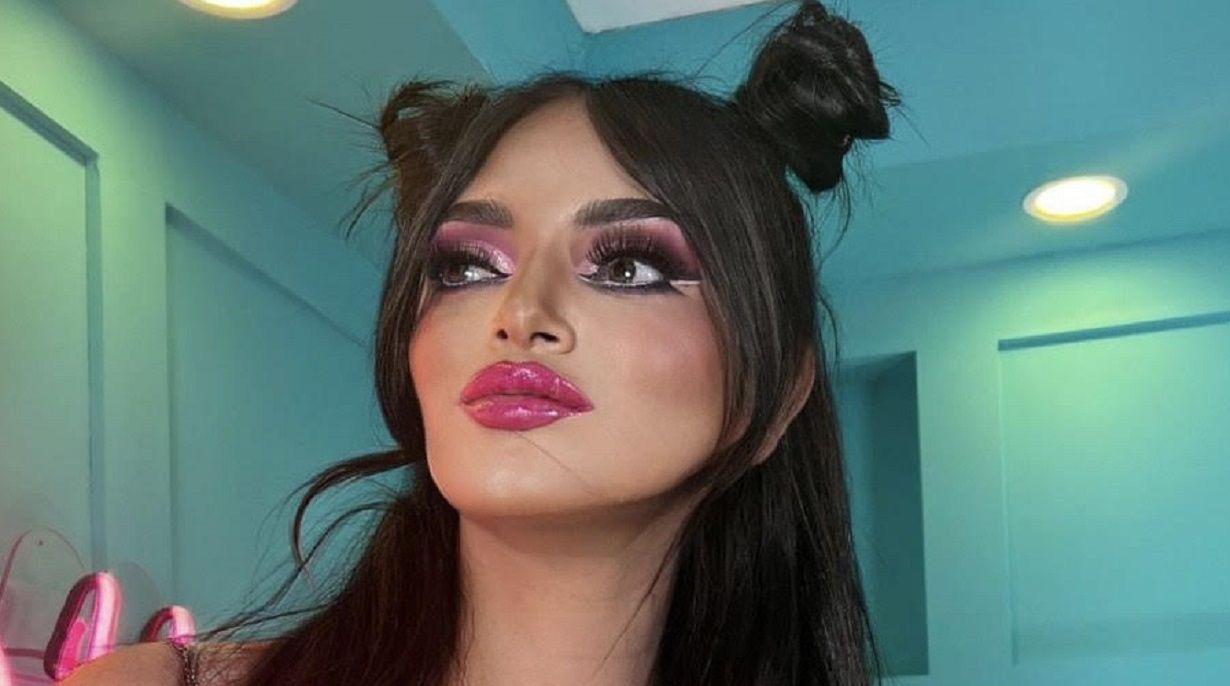 Charlotte Lascuraacutein una ldquoNintildea de la altardquo sociedad mexicana que entretiene con sus contenidos en la red social TikTok