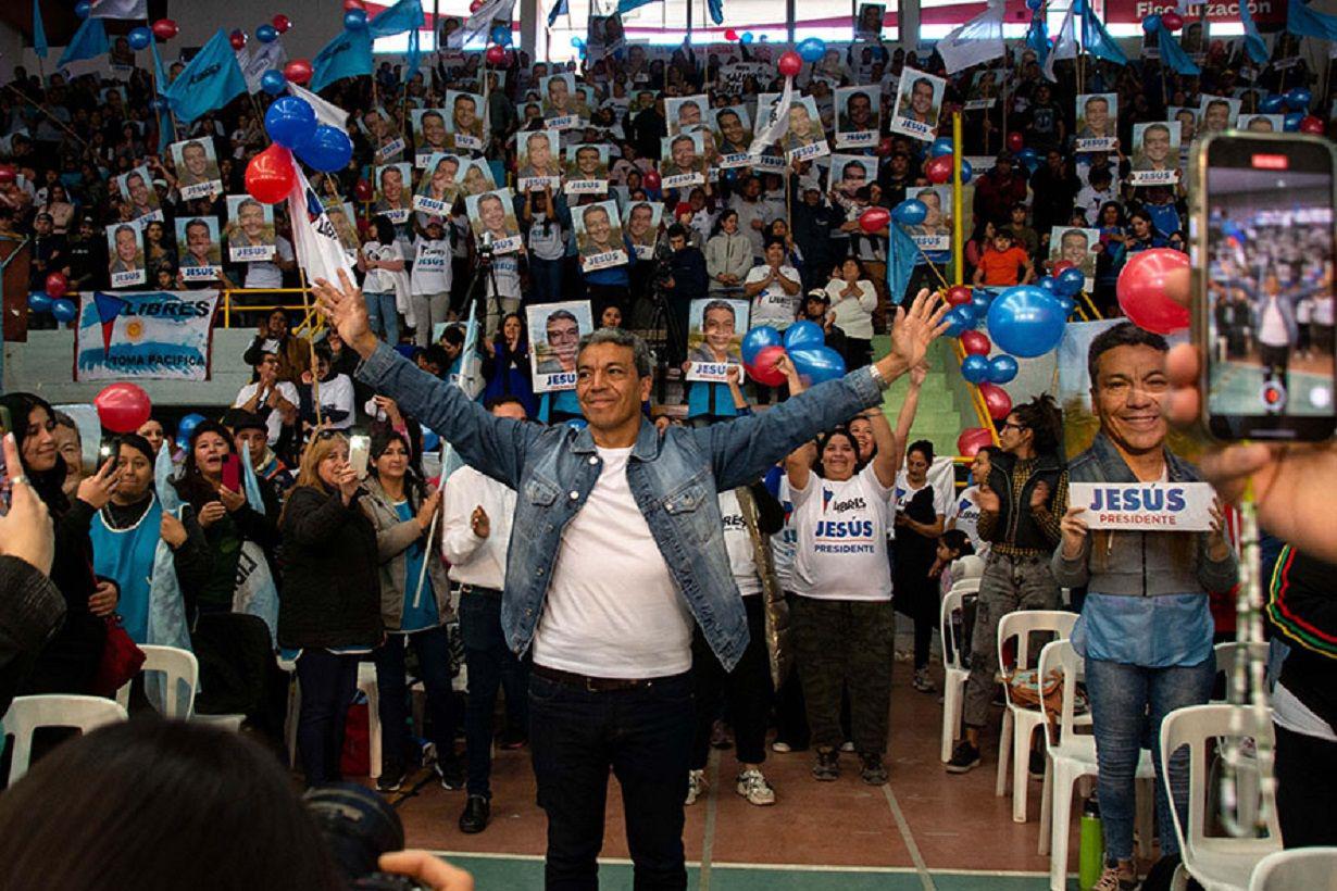 Principales precandidatos tuvieron actividades tras cancelar cierres